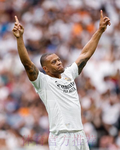 这都不进?皇马75%控球率+20次射门 浪费4次良机 这都不进?皇马75%控球率+20次射门 浪费4次良机