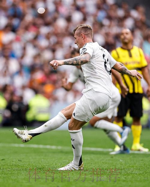 这都不进?皇马75%控球率+20次射门 浪费4次良机 这都不进?皇马75%控球率+20次射门 浪费4次良机